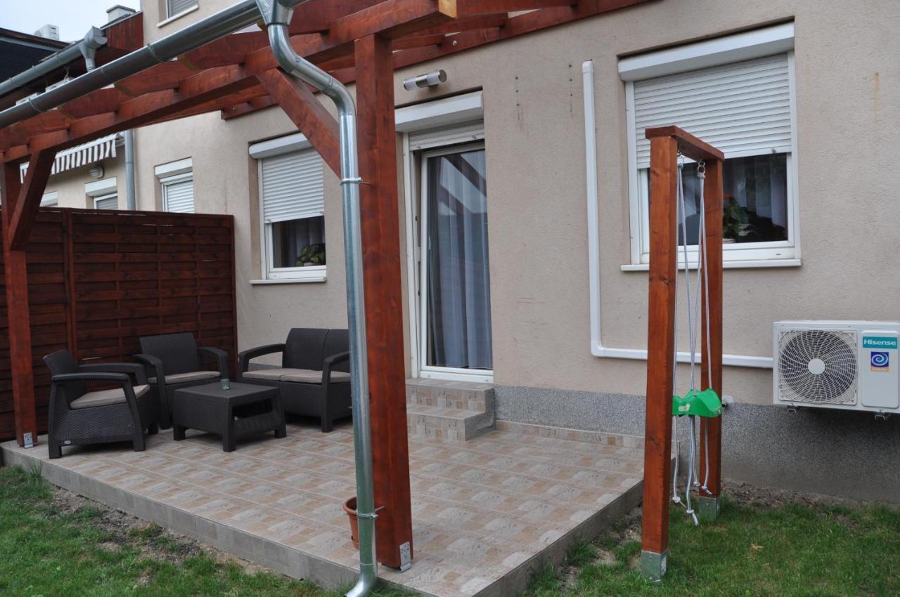 Gyorszem Apartman מראה חיצוני תמונה