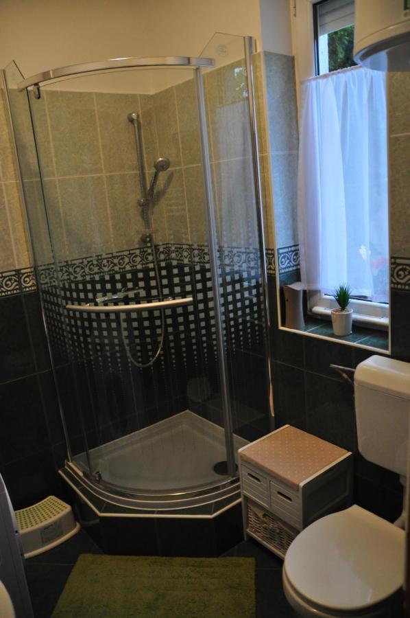 Gyorszem Apartman מראה חיצוני תמונה